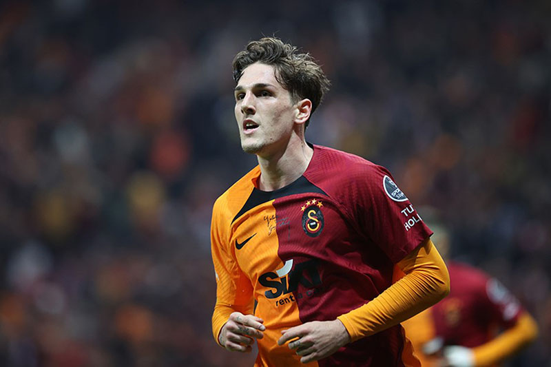 Cầu thủ Nicolò Zaniolo Cầu thủ Nicolò Zaniolo